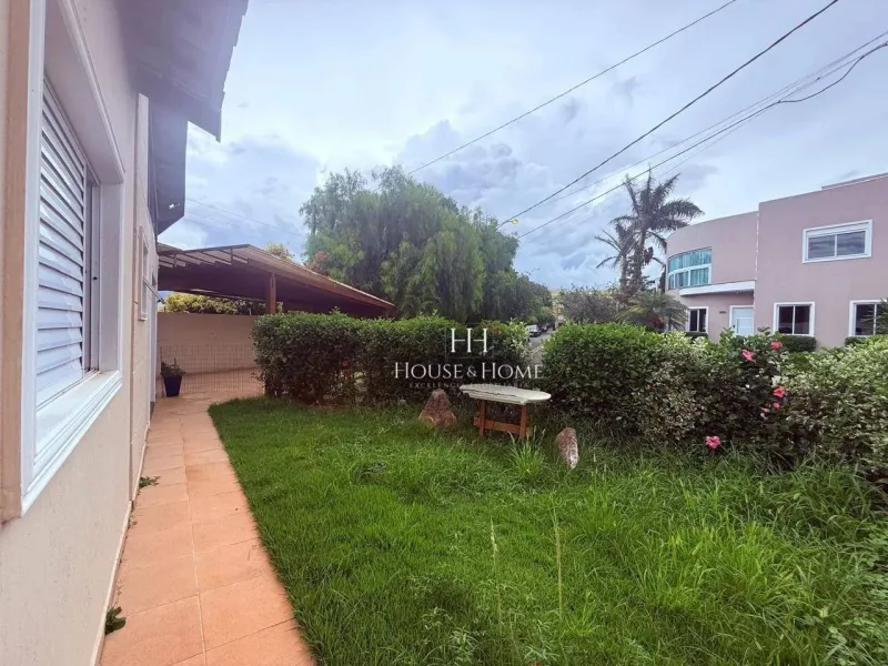 Casa Térrea à Venda 2 quartos sendo 1 suíte – Condomínio Villaggio di Itaici, bairro Itaic