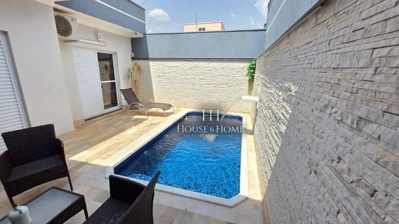Casa Térrea, com Piscina á Venda 3 Suítes, no bairro Jd. Europa II, em Indaiatuba/SP.