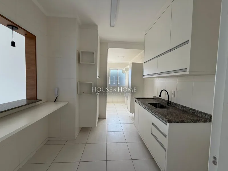 Apartamento à Venda com 68 m² em Indaiatuba/SP