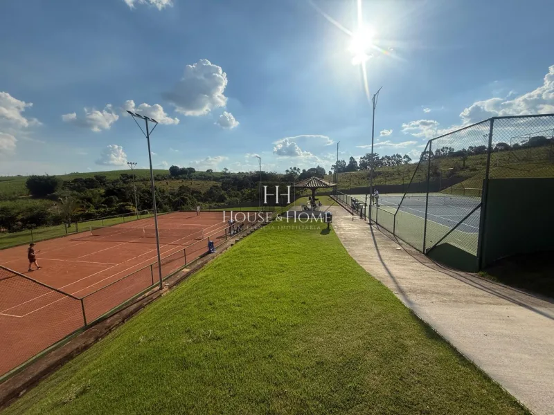 Terreno à Venda no condomínio Quintas da Terracota em Indaiatuba/SP com 1298 metros.