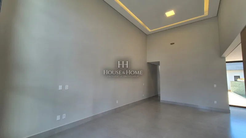 Casa Térrea Nova  com 3 suites 200m² Cond. Evidencias em Indaiatuba/SP