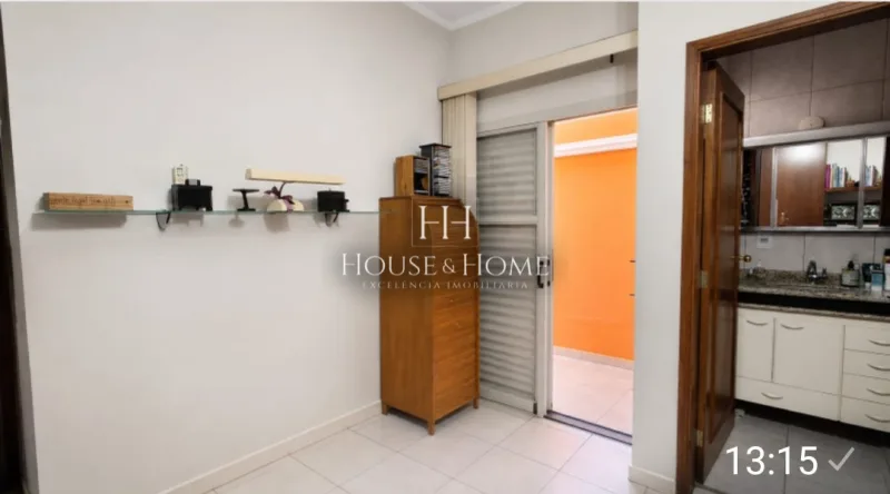 Casa térrea próxima ao centro