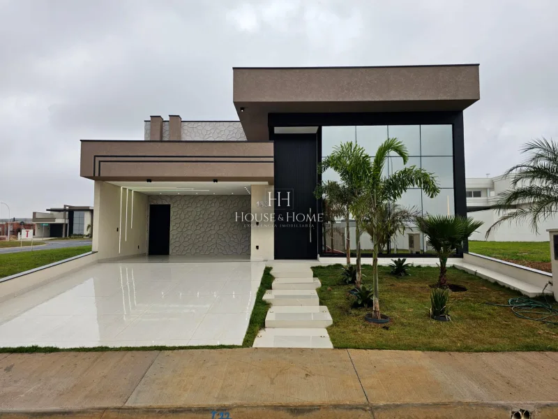 Casa à venda 3 suites - Piscina - }Cond. Dona Maria Candida em Indaiatuba/SP