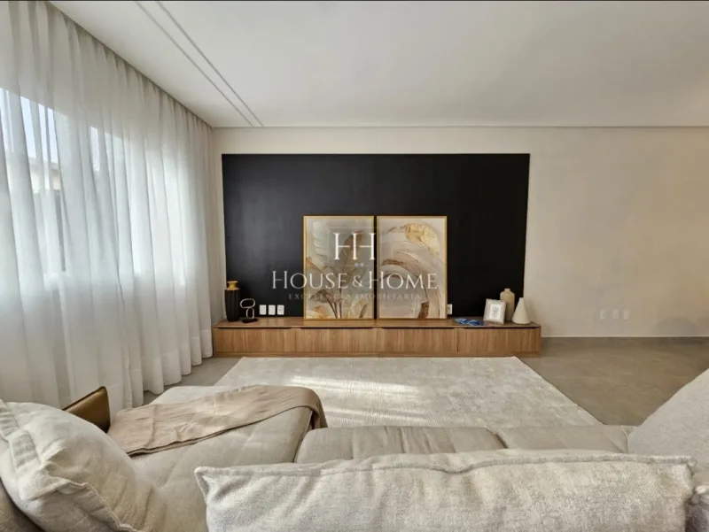 Casa à venda com 3 suites - Condominio Vila Romana em Indaiatuba/SP