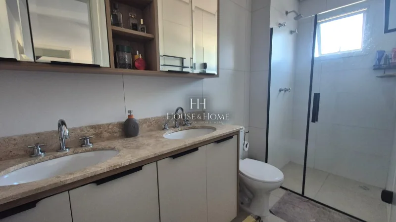 Apartamento Venda -2 quartos 2 vagas cobertas Condominio Vila Bela - Jd. Santa Cruz - Inda