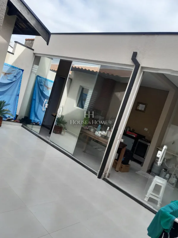 Casa à venda com 2 quartos em Indaiatuba/SP