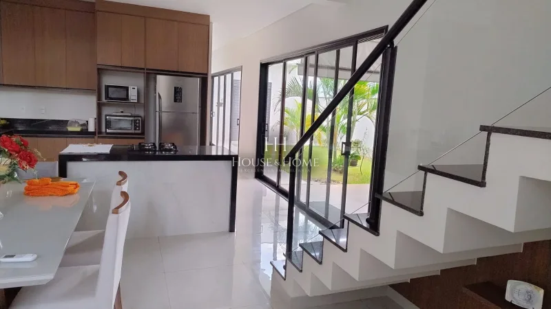 Casa à venda com 3 suites cond. Viena em Indaiatuba/SP