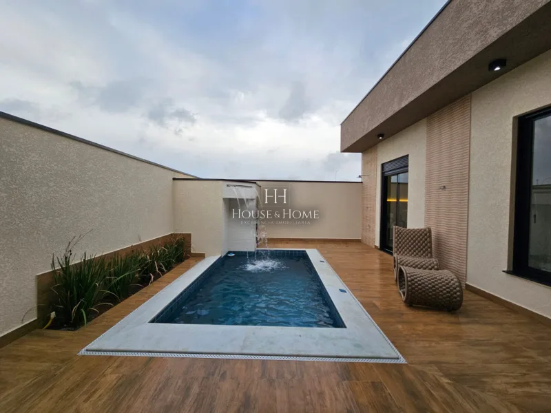 Casa à venda 3 suites - Piscina - }Cond. Dona Maria Candida em Indaiatuba/SP
