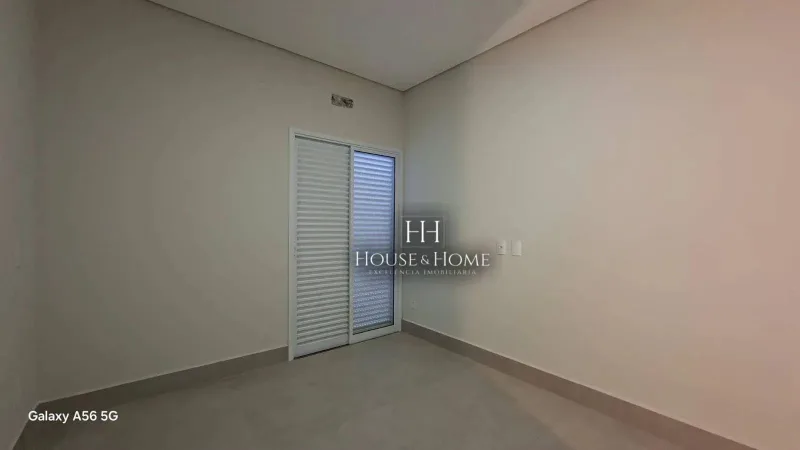 Casa nova, 3 quartos sendo 1 suíte com closet, térrea em bairro aberto , Jd. Bom Sucesso, 