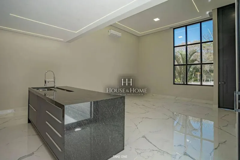 Casa com 3 dormitórios à venda, 194 m² por R$ 1.890.000,00 - Condomínio London Park - Inda