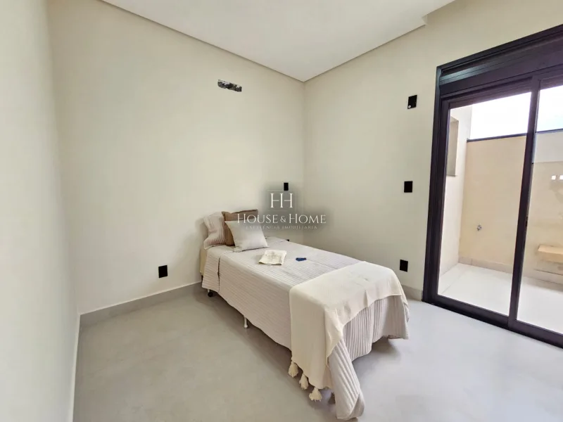 Casa à venda 3 suites - Piscina - }Cond. Dona Maria Candida em Indaiatuba/SP