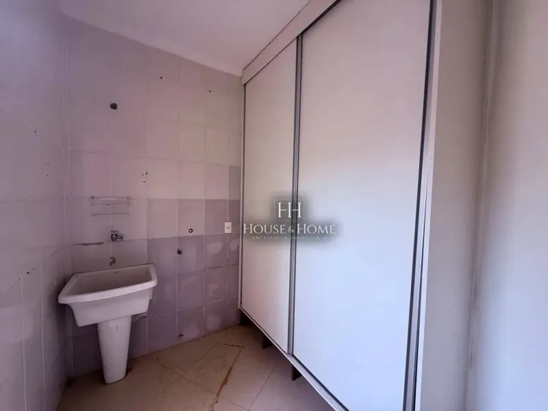 Casa Térrea à Venda 2 quartos sendo 1 suíte – Condomínio Villaggio di Itaici, bairro Itaic