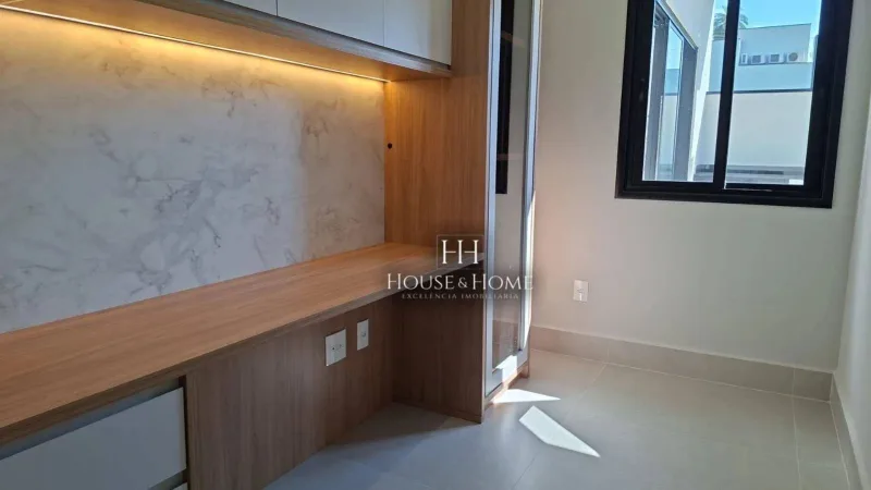 Casa com 3 suítes, escritório no Condomínio Evidências, em Indaiatuba/SP.