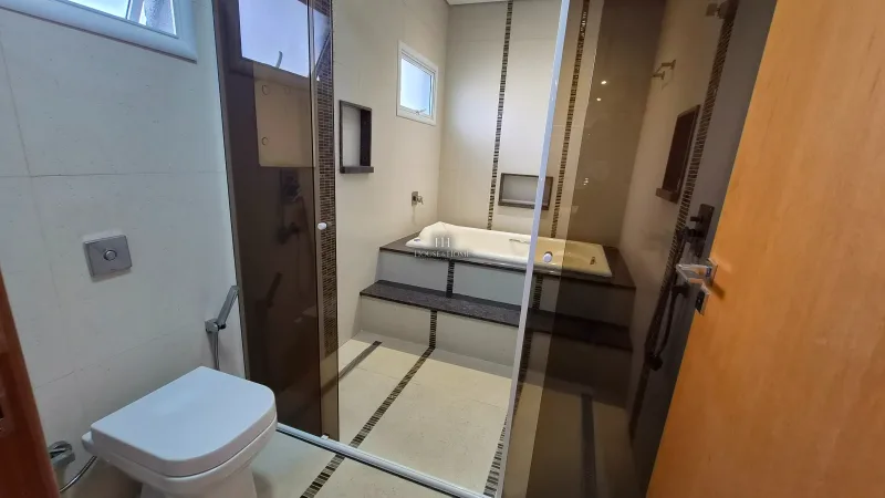 Casa para locação com 4 quartos em Indaiatuba/SP