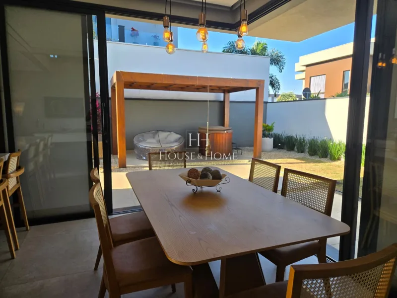 Casa Sobrado à venda 3 suites - Condominio Dona Maria Jose em Indaiatuba/SP