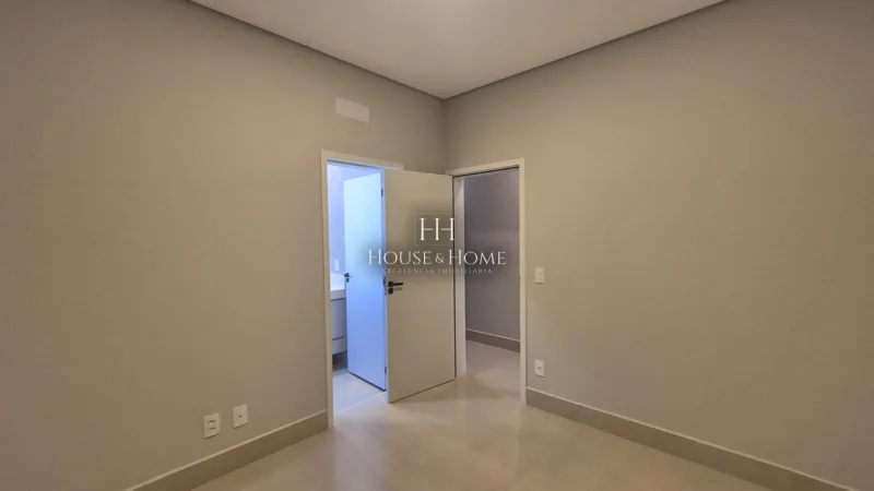 Casa Nova à venda 3 suites 160m constr. - Cond. Evidencias em São Paulo/SP
