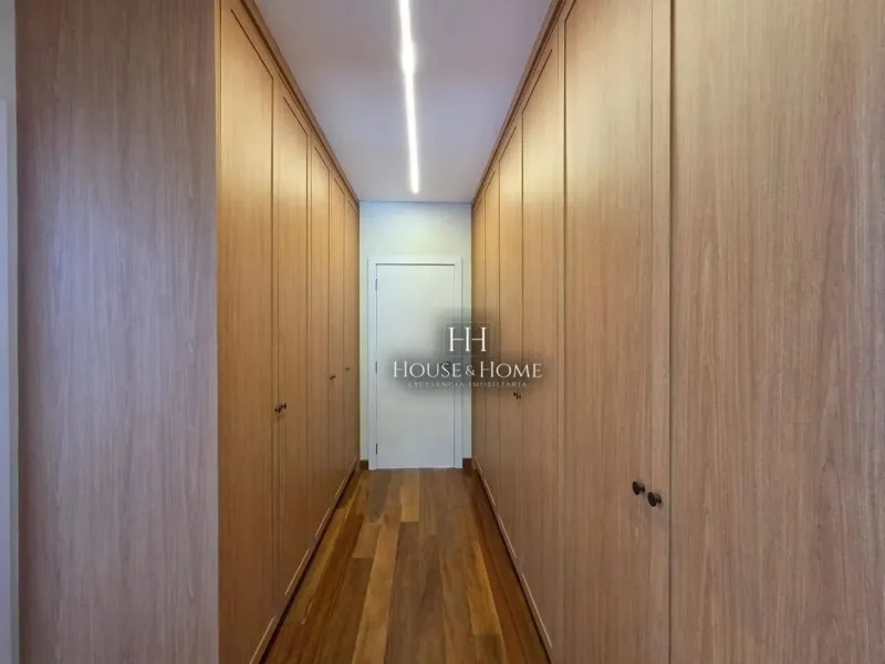 Casa com 4 dormitórios à venda, 455 m² por R$ 6.980.000,00 - Condomínio Villa Dos Pinheiro