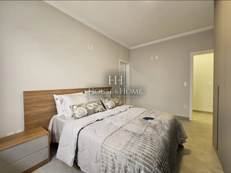 Casa à venda com 3 suites - Condominio Vila Romana em Indaiatuba/SP