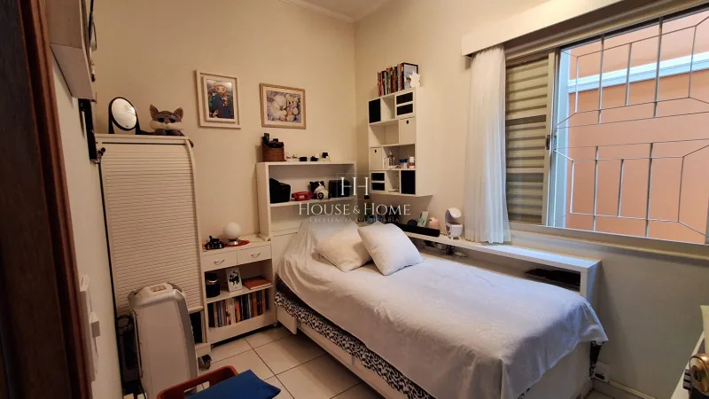 Casa térrea próxima ao centro